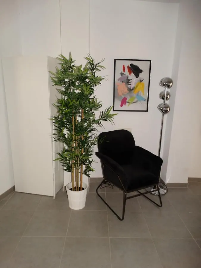 Malaga Apartamentos - Jinetes, 23
